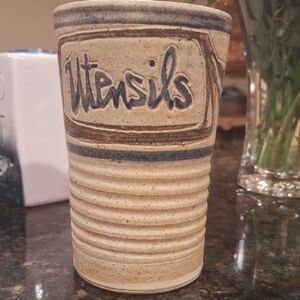 Rustic Stoneware Utensil Holder Dated 1984  7" Tall X 41/2" Dia.